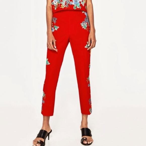 Zara Pants - Zara Red Floral Hi arise Crop Pants Size XS Red